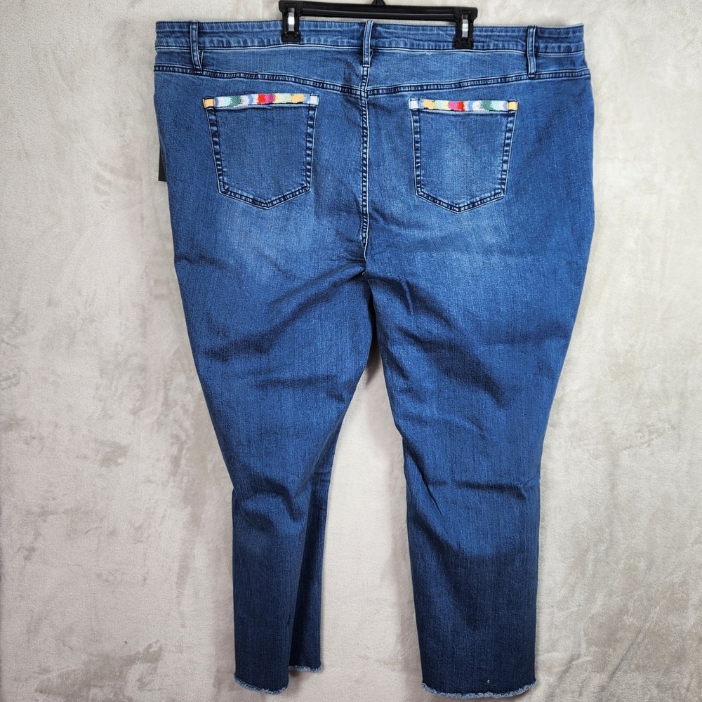 Candace Cameron Bure Jeans Womens 30W Blue Raw Hem Embroidered Pockets A593157 - Picture 3 of 11